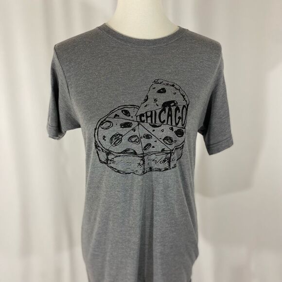 NWOT Chicago Deep Dish Pizza Graphic Tee Shirt - Picture 2 of 6
